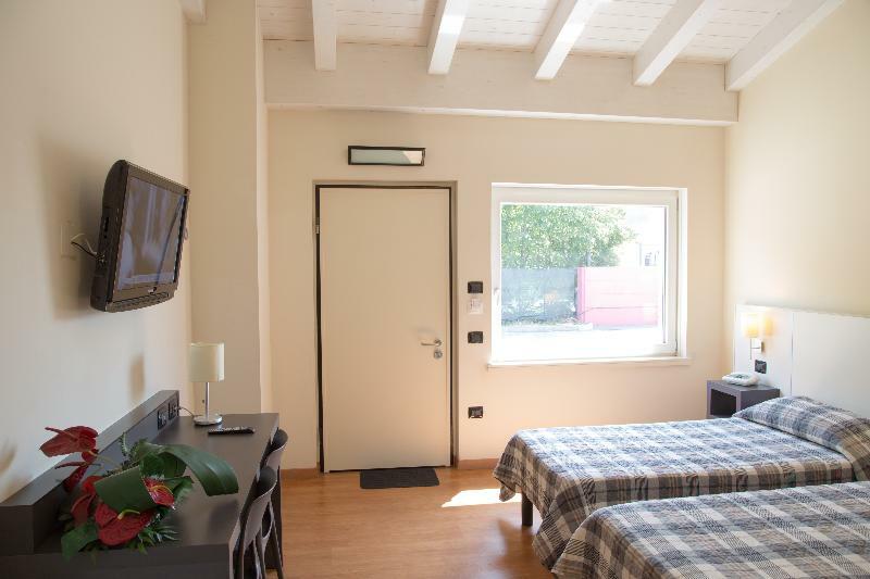 Hotel Motel Giglio 비아다나 외부 사진